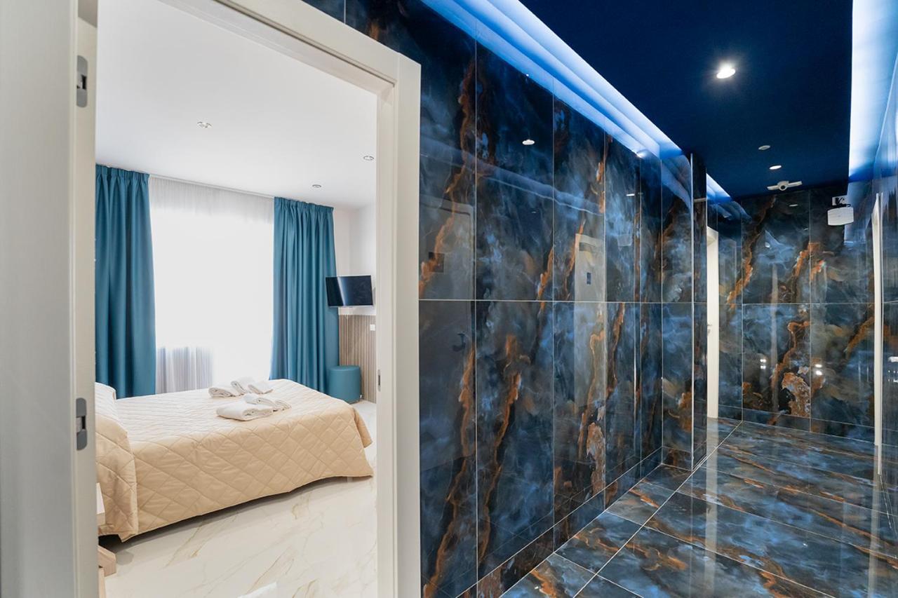 Отель P.C. Boutique H. De Gasperi, Napoli Centro, By Clapa Group Экстерьер фото