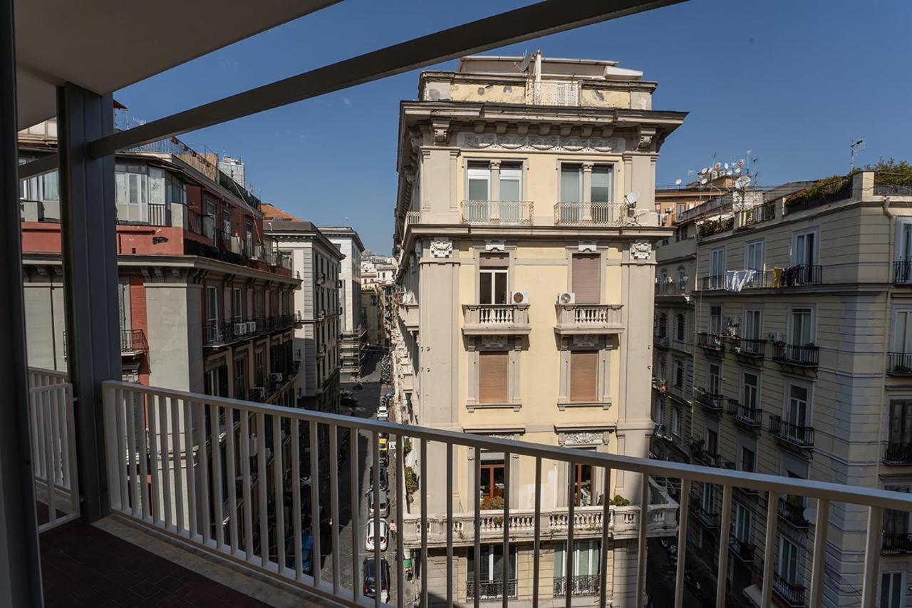 Отель P.C. Boutique H. De Gasperi, Napoli Centro, By Clapa Group Экстерьер фото