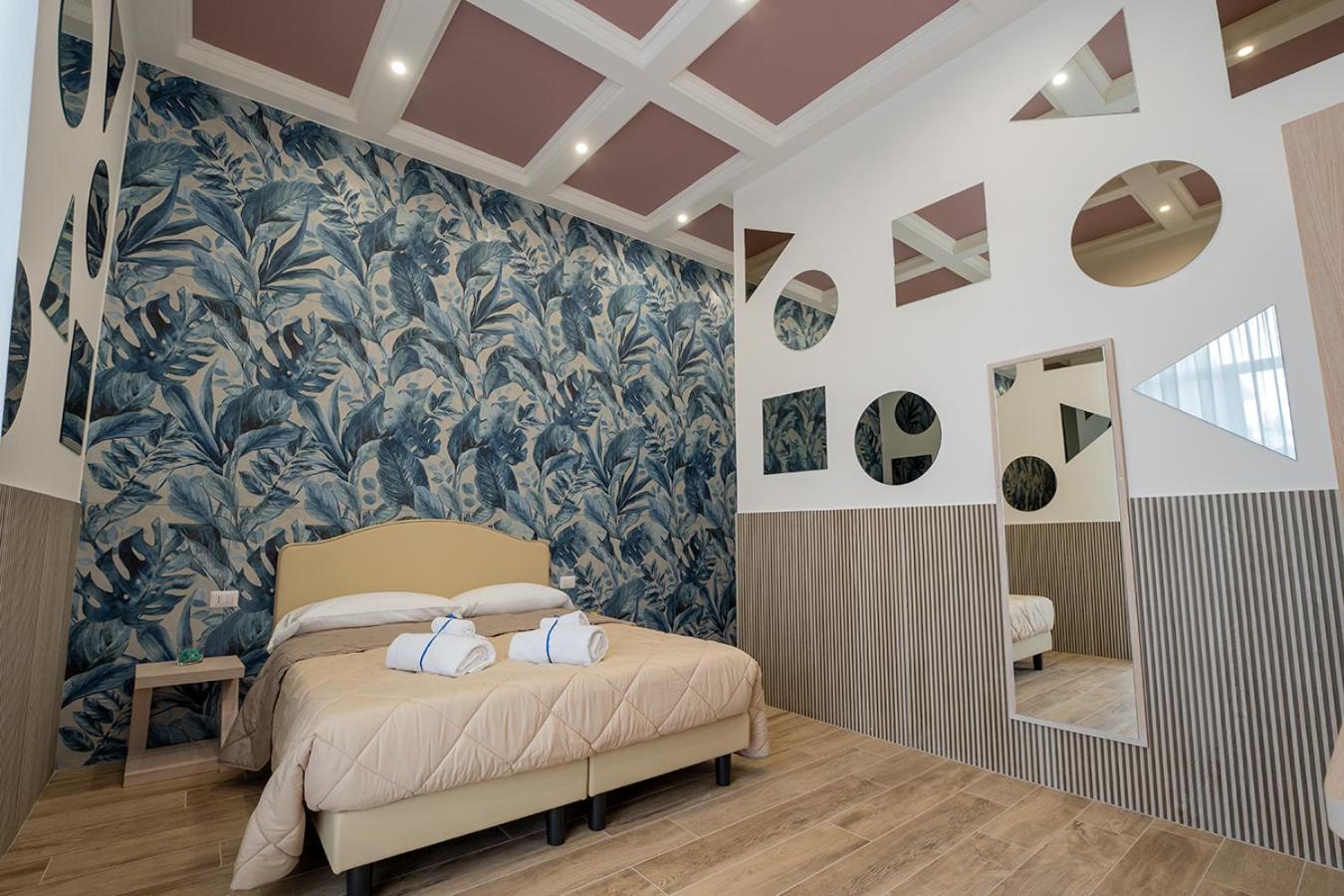 Отель P.C. Boutique H. De Gasperi, Napoli Centro, By Clapa Group Экстерьер фото